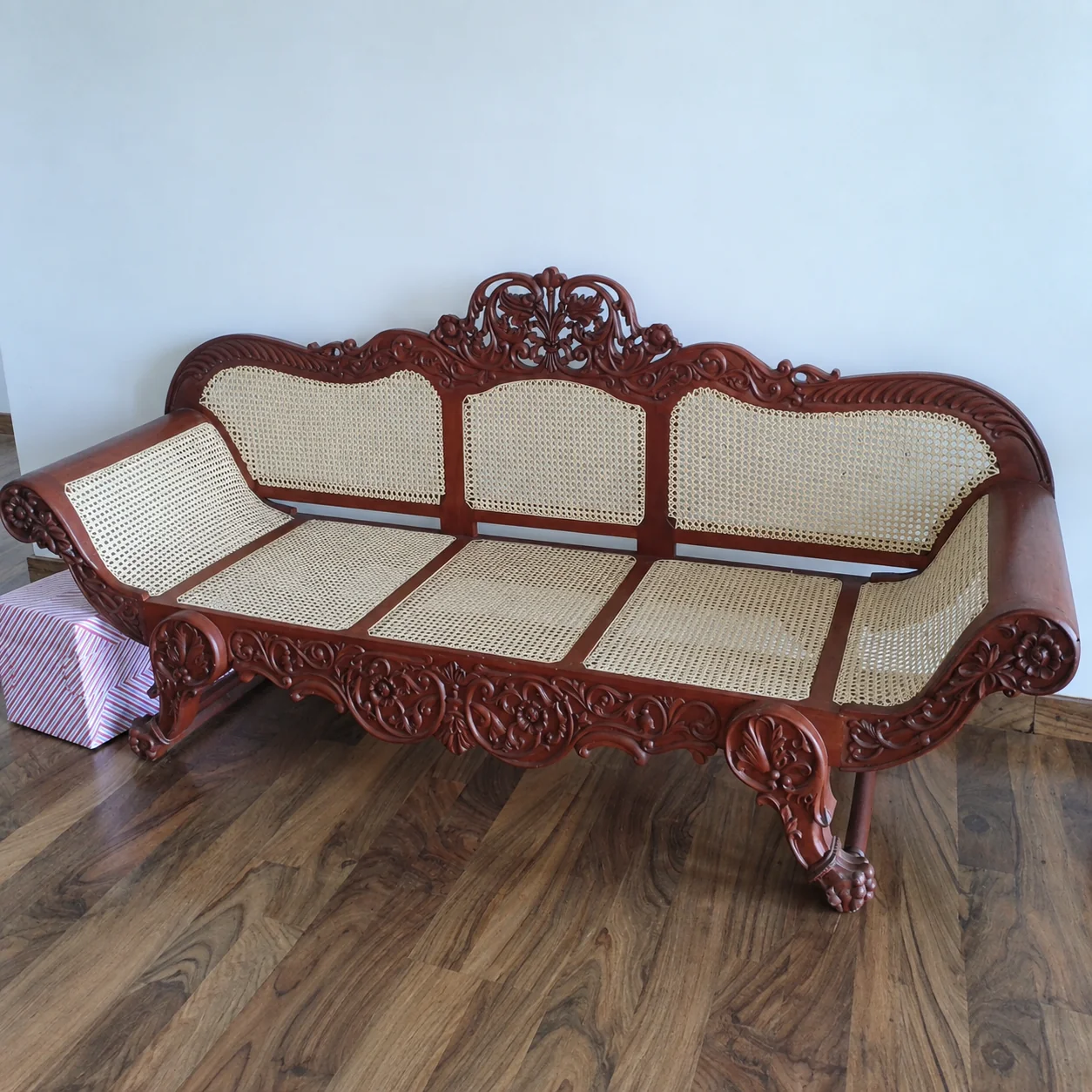 sofa_under_250kb